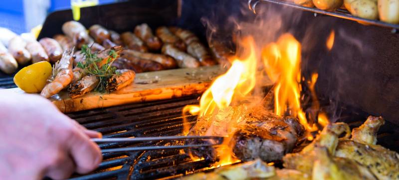 Foto 1 von GRILLEN IM STADION