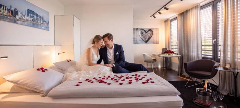 Foto 6 von Ihre Traumhochzeit im &REPEAT Köln Airport