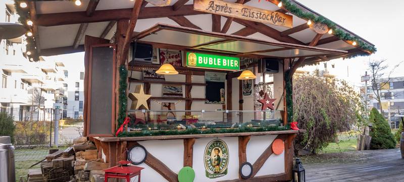 Foto 2 von Weihnachtsfeier mit Eisstockschießen