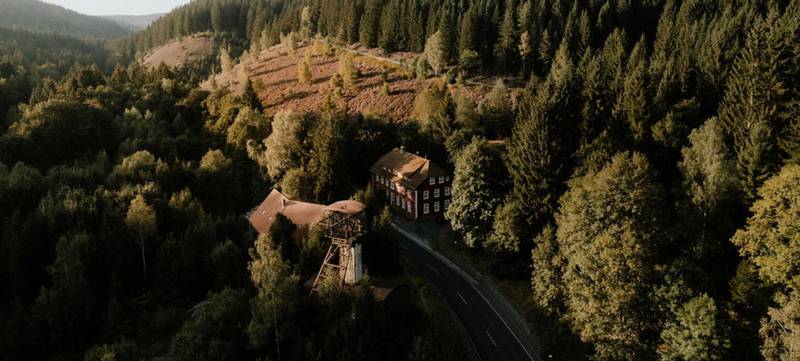 Foto 2 von Bogenschießen im Harz – Fokus, Teamgeist & gemeinsamer Ausklang